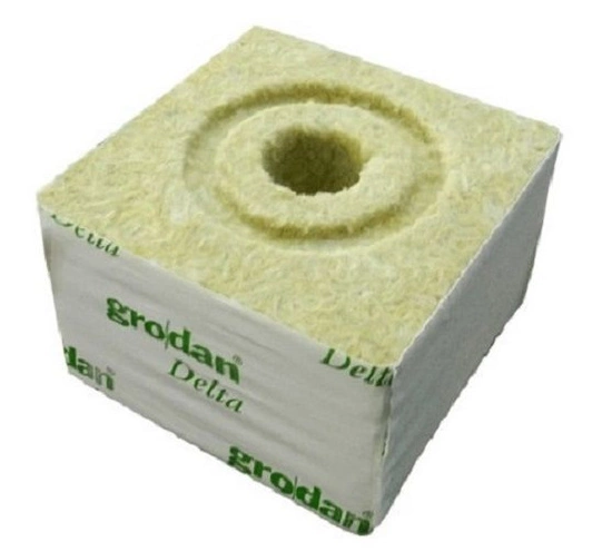 Grodan kostka z wełny mineralnej 10x10x6,5cm z otworem 27mm - 216szt karton