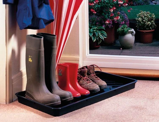 Taca do przechowywania butów Garland Boot Tray Black czarna 79x40x4cm